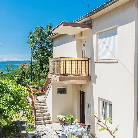 House Gloria Апартаменты Цриквеница