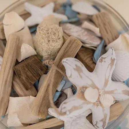 House Gloria تْسْغيكفانِتْسا